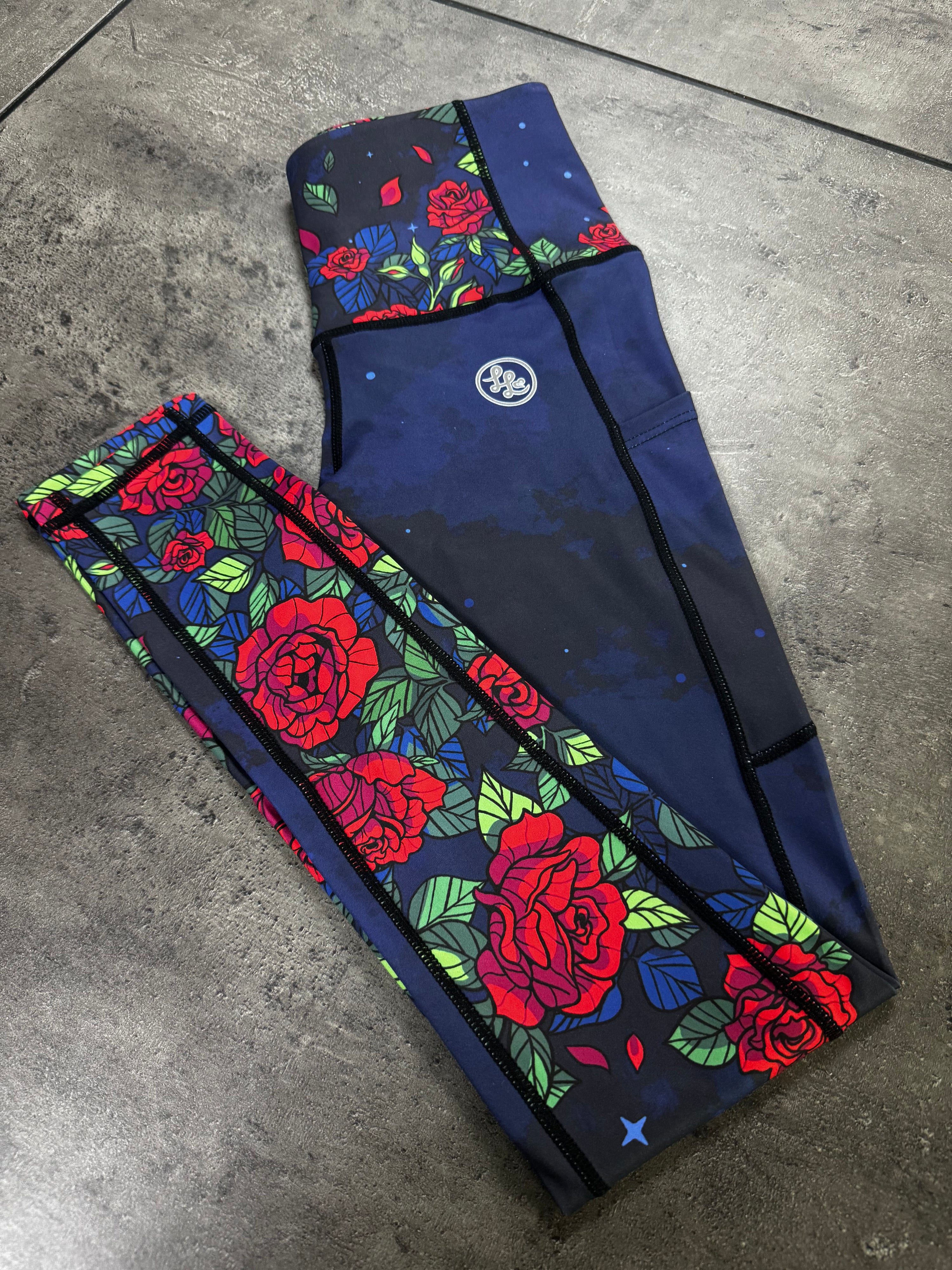 Rose Bloom Side Pocket ACTIVE Leggings
