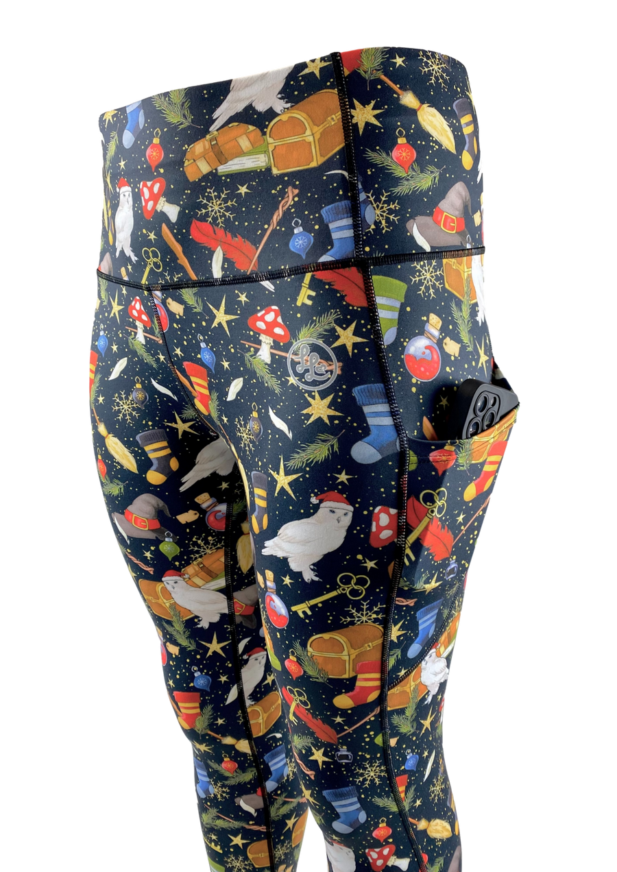 A Wizard's Christmas Tale Side Pocket ACTIVE Leggings
