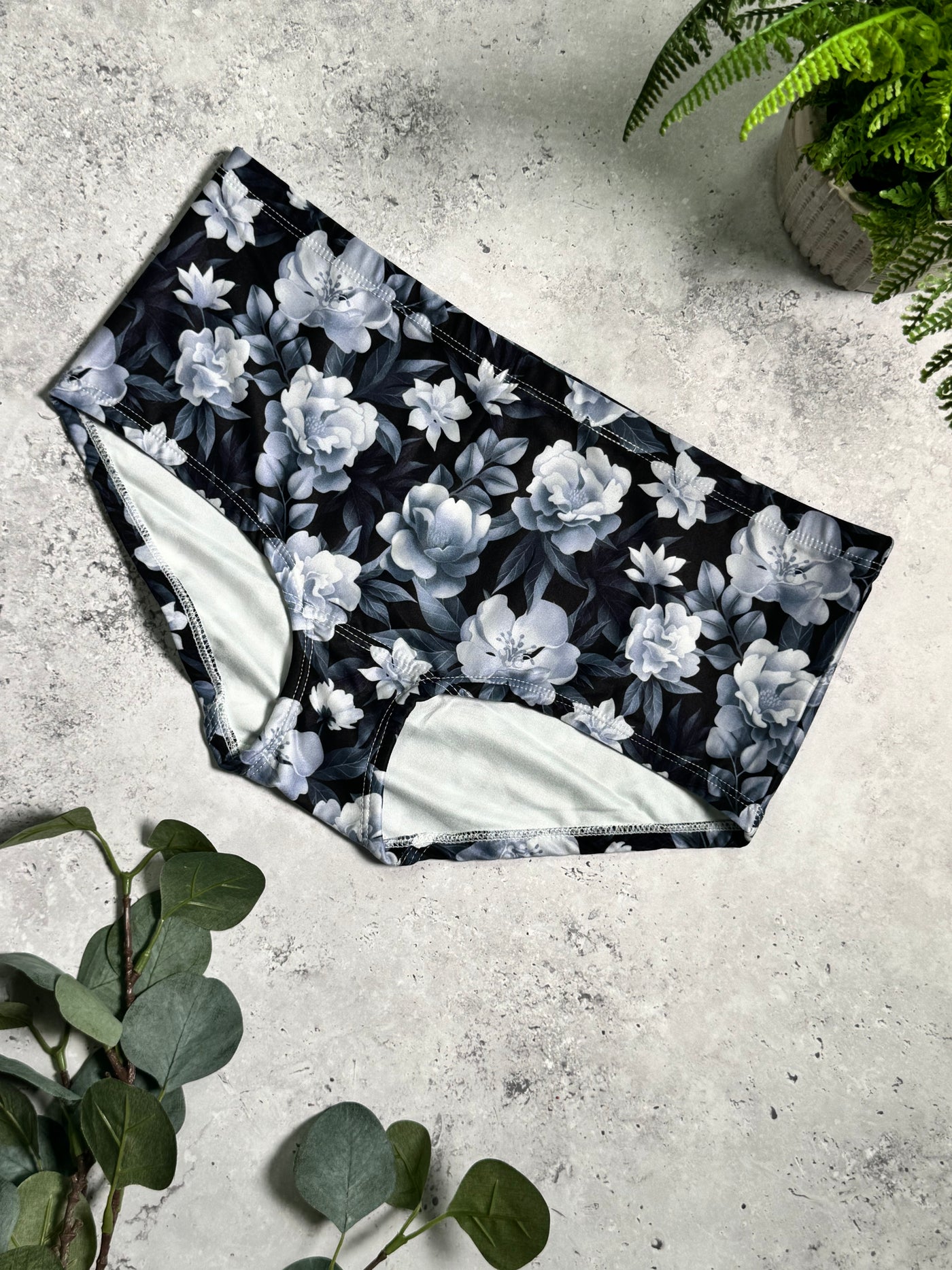 Brooding Blossoms Full Style Style Knickers