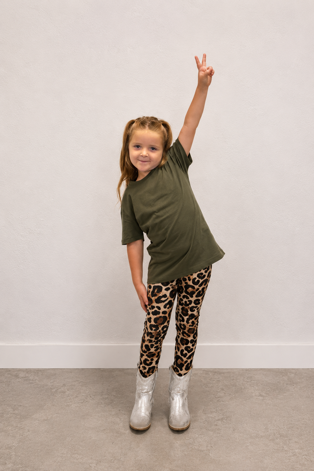 Classic Leopard Little Locket Leggings