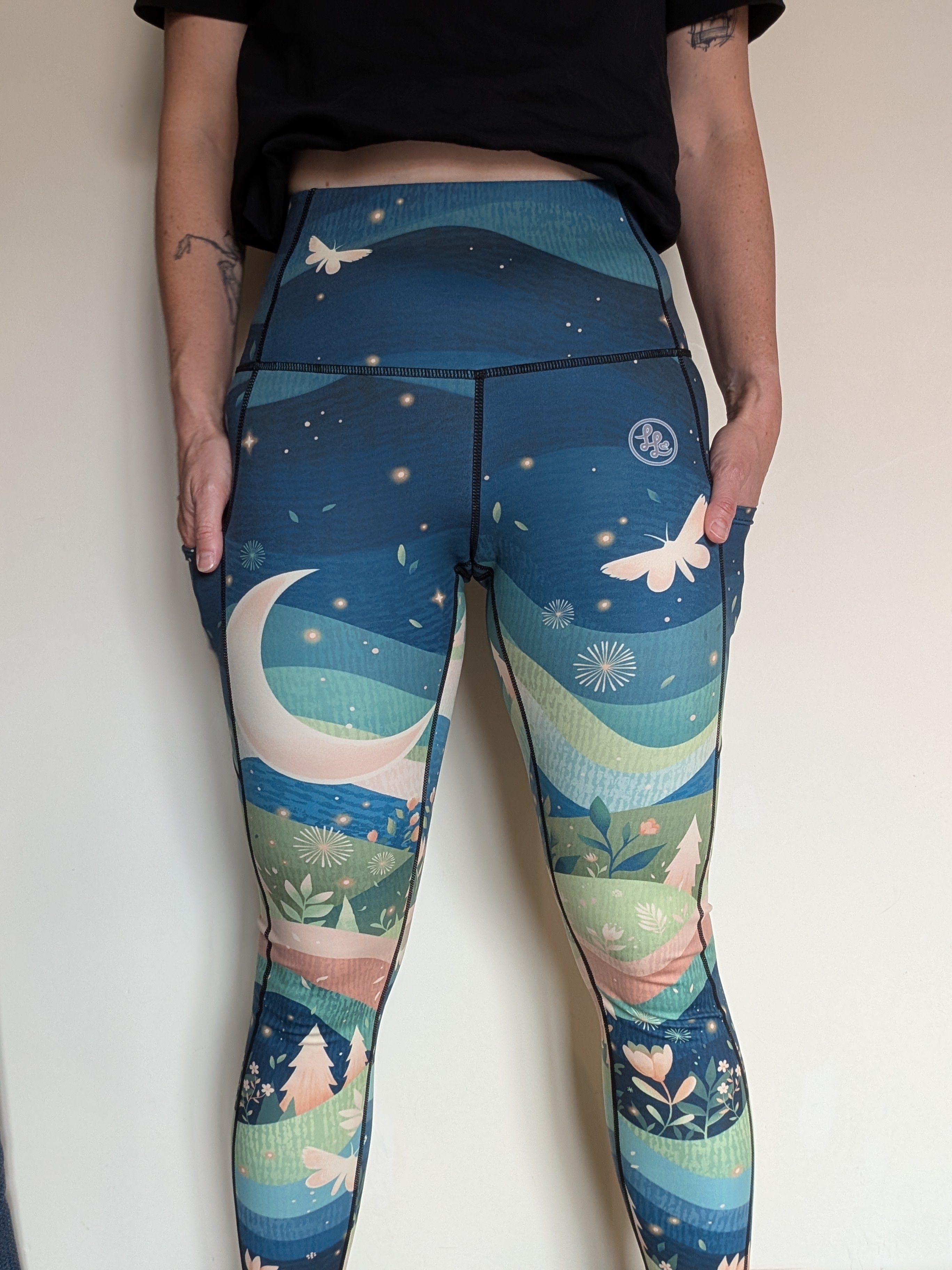 Paper Moon Side Pocket ACTIVEWEAR